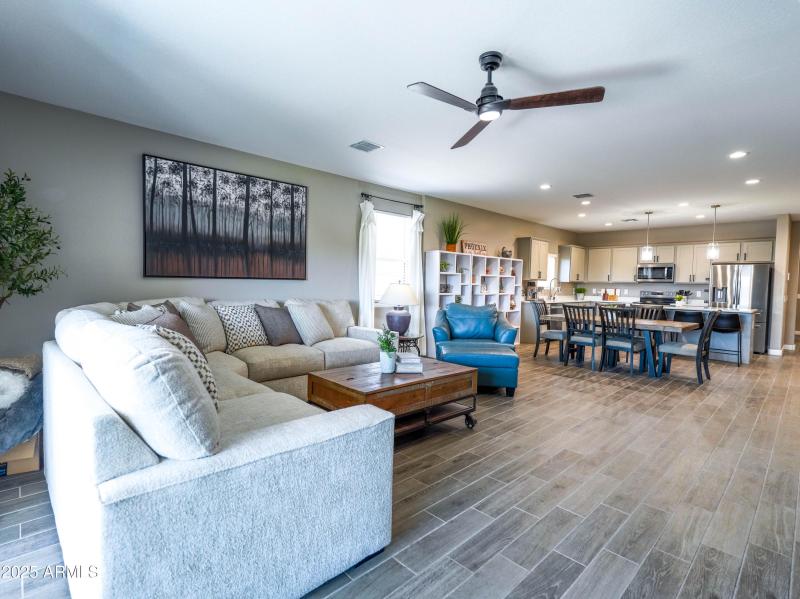 Aleutian Dr_Open Concept Layout