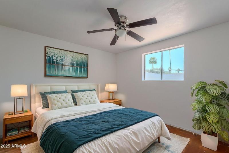 26-web-or-mls-Hobson Plaza-18 virtually