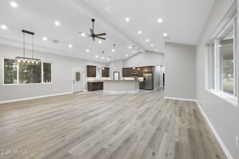 35-web-or-mls-FA9A2380