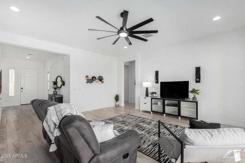 3089 N 200th AVE, Buckeye, AZ 85396