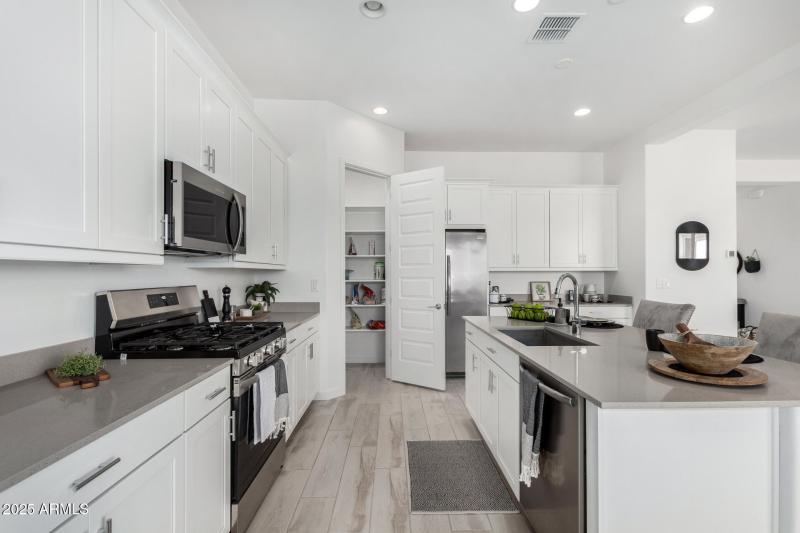 3089 N 200th AVE, Buckeye, AZ 85396