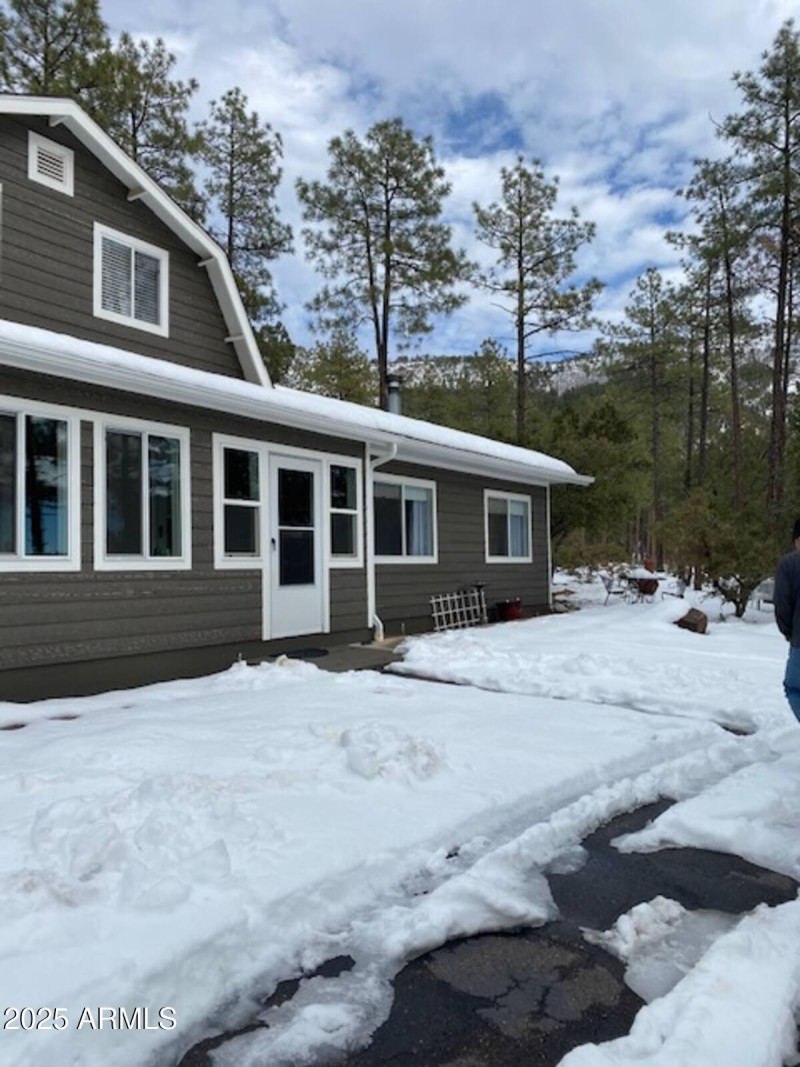 ff58f7c3-3f61-4901-9039-be3281cd9386