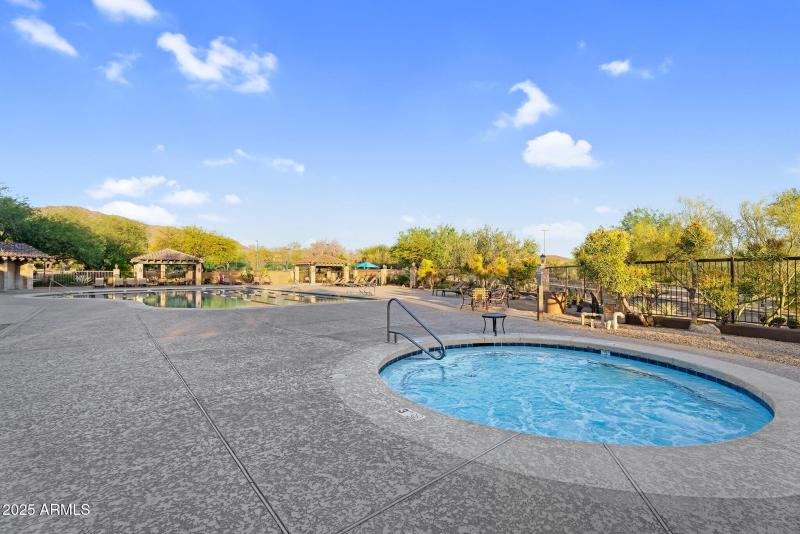 079_100-web-or-mls-dsc08608_723