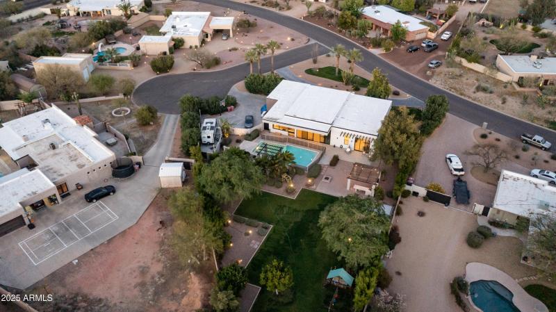 7417 E Paradise Dr Exterior Photos-25