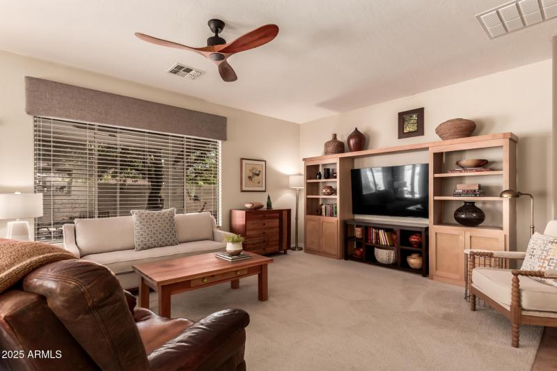 12 - Desert Honeysuckle