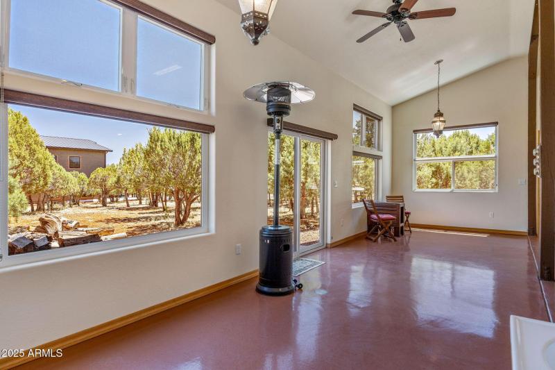 2335VoyagerCir-Overgaard-AZ-10