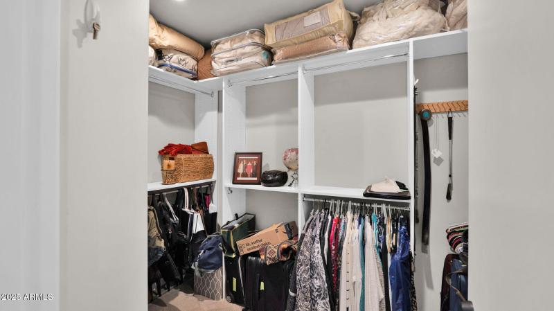 Walk in closet
