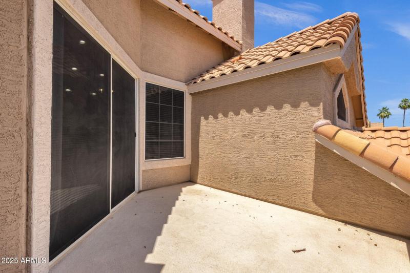 34-web-or-mls-1633-e-lakeside-dr-127