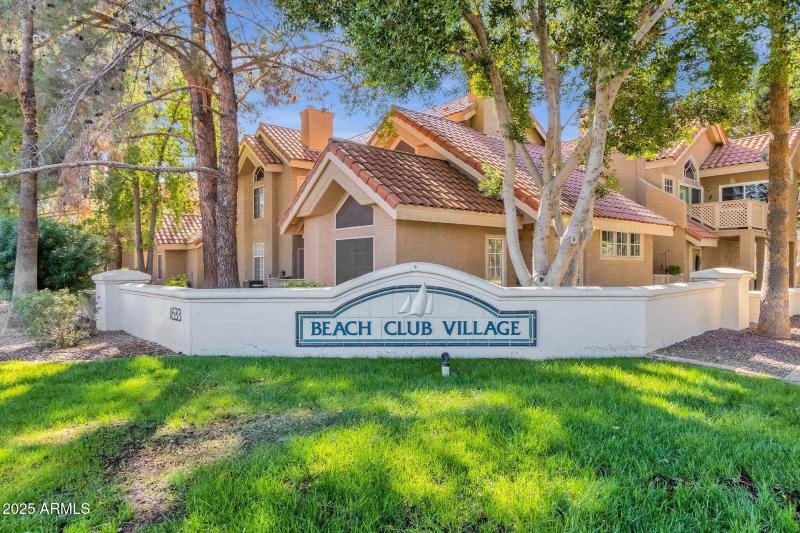 38-web-or-mls-1633-e-lakeside-dr-127