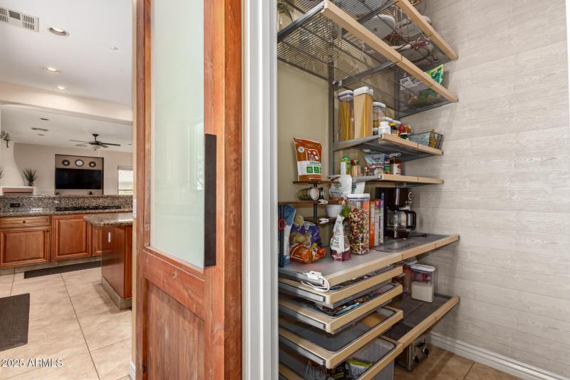 Butler Walk-in Pantry