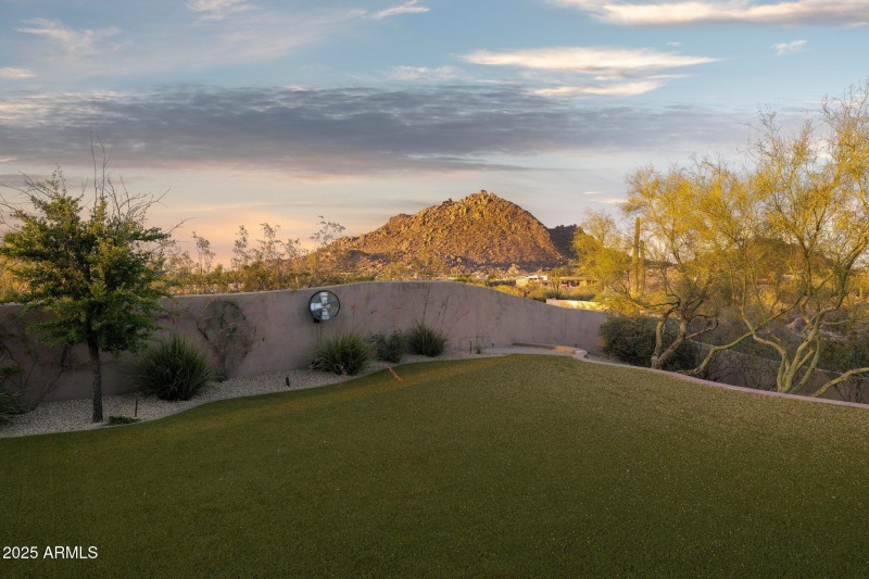 65-web-or-mls-24200-n-alma-school-rd-7