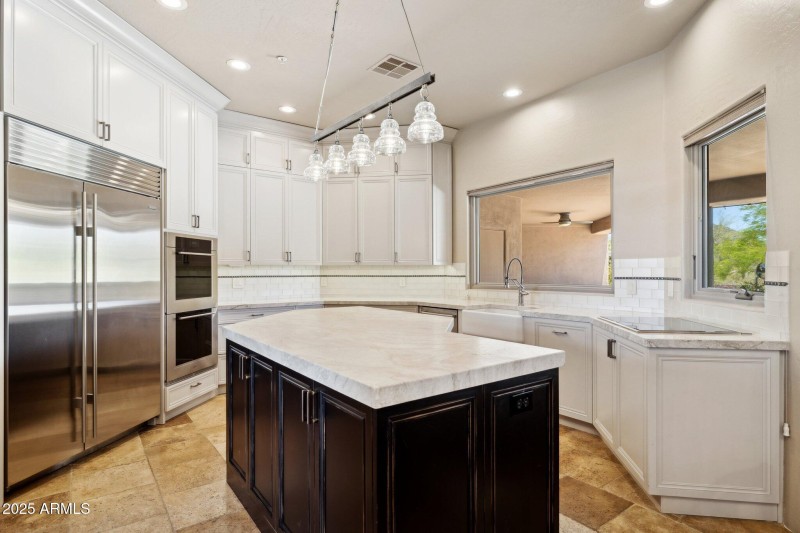 15-web-or-mls-24200-n-alma-school-rd-7