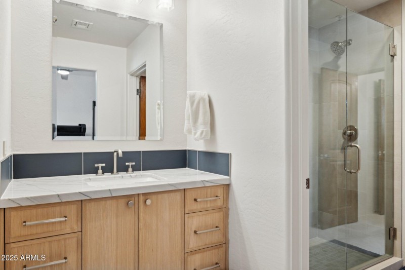 35-web-or-mls-24200-n-alma-school-rd-7