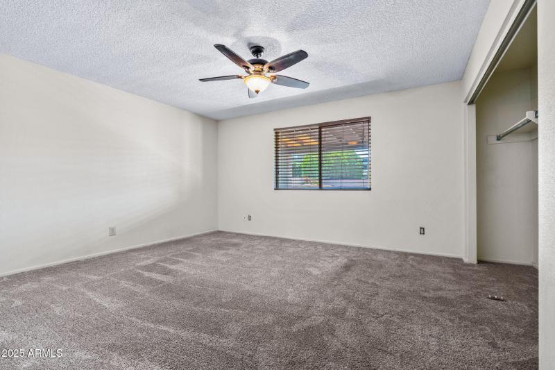 7-web-or-mls-3747 W Aire Libre Ave--3