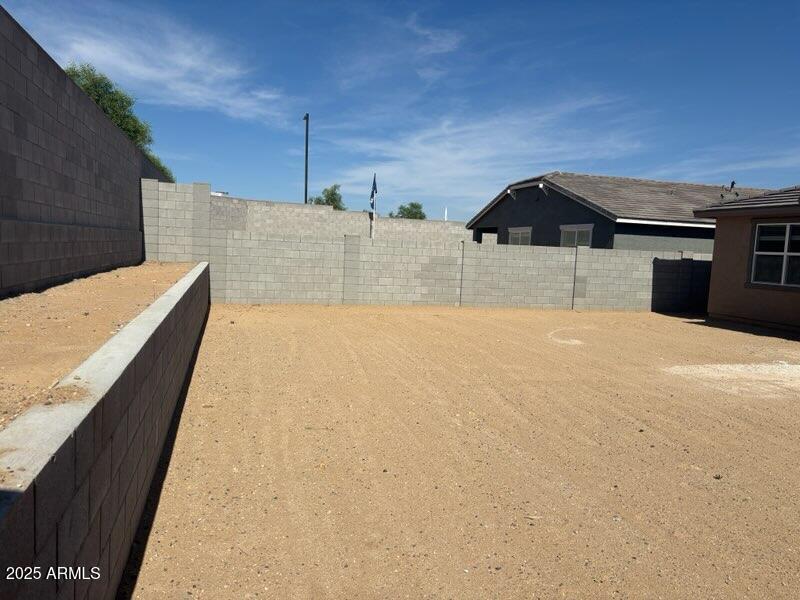 22551 W Pontiac Drive