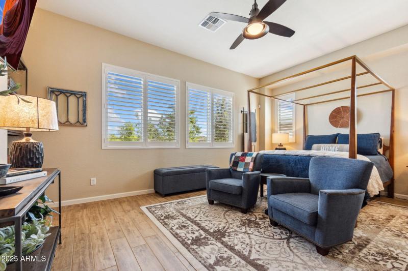 24-web-or-mls-707-lunar-view-way