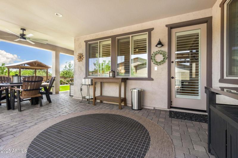 38-web-or-mls-707-lunar-view-way