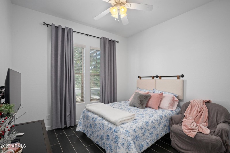 44-web-or-mls-_TMR5807