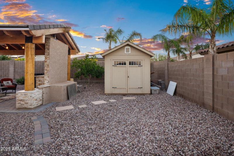 49-web-or-mls-_TMR6298