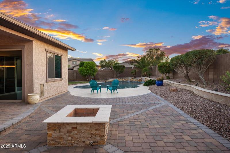 51-web-or-mls-_TMR6316