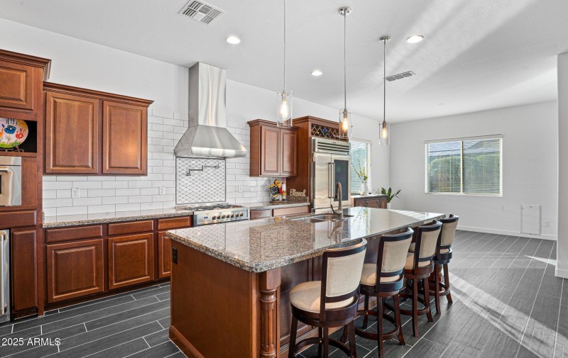 88-web-or-mls-_TMR6015