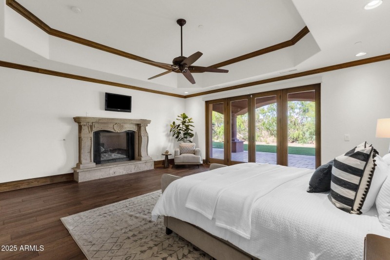 026_Primary Bedroom II