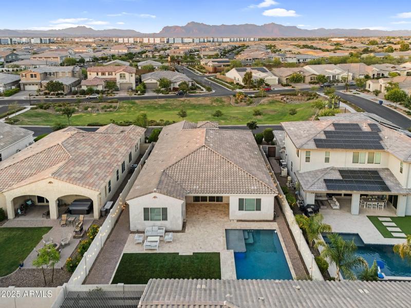 003_73-web-or-mls-dji_20250519201803_054