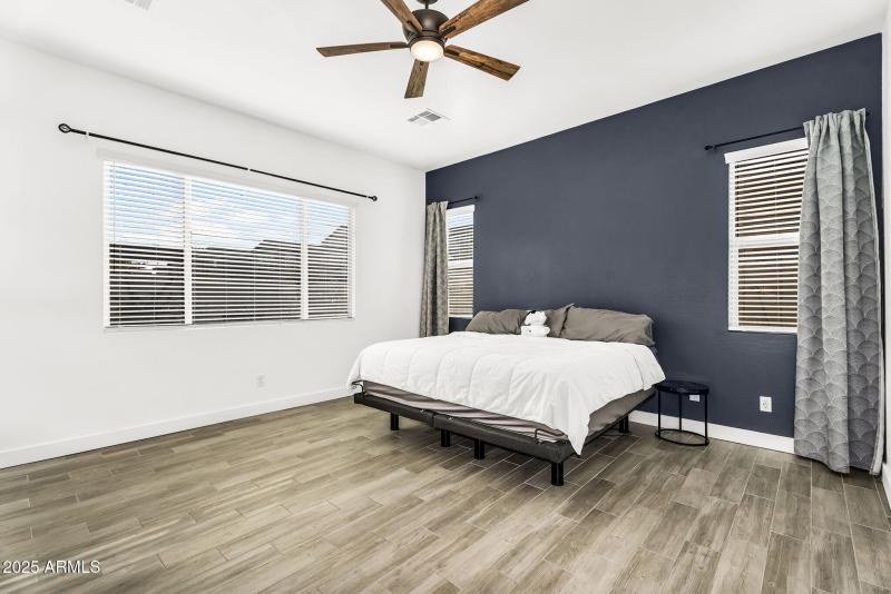 016_24-web-or-mls-23_60