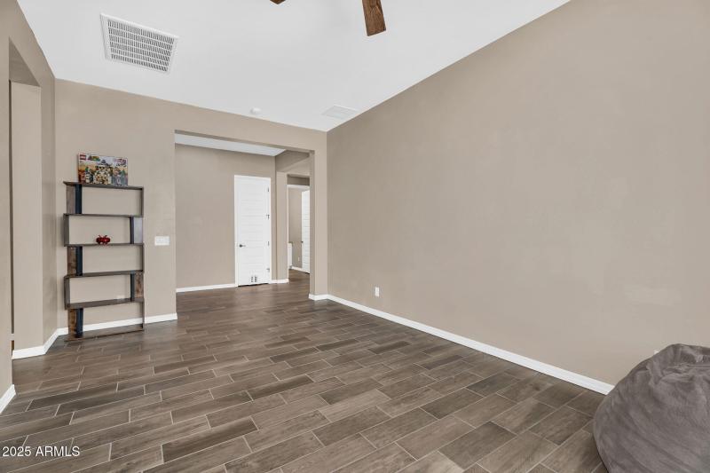 033_22-web-or-mls-11_526