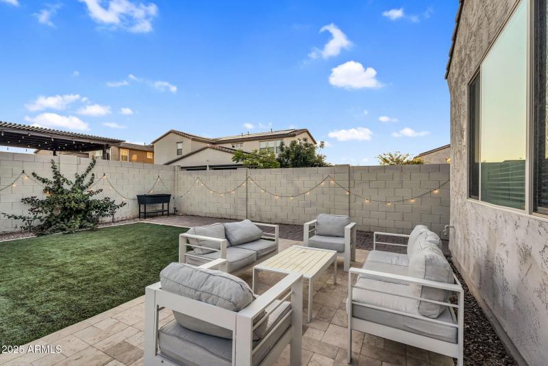 044_58-web-or-mls-43_154