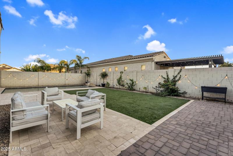 045_59-web-or-mls-44_281