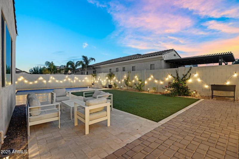 049_49-web-or-mls-dsc09388_502