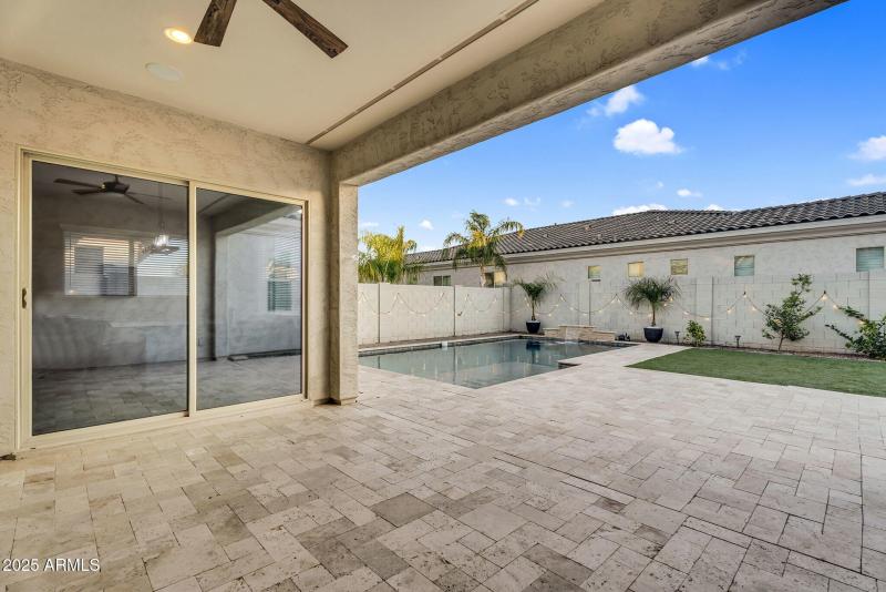 053_62-web-or-mls-40_583