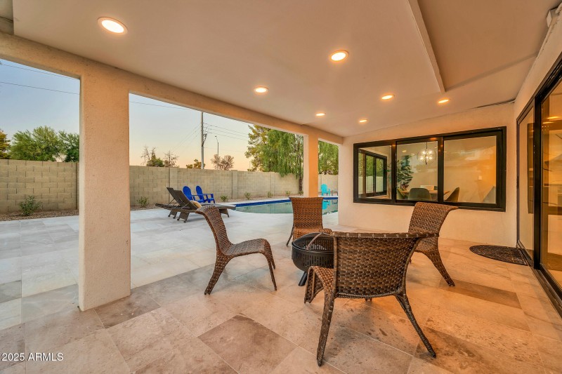 4910 E Shaw Butte Dr twilight-10