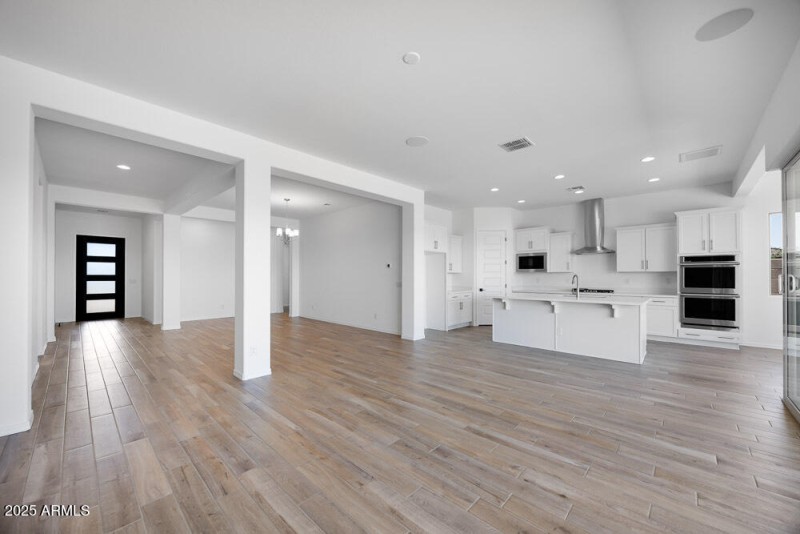 hj-az-phoenix-stonehaven-voyage-adelaide