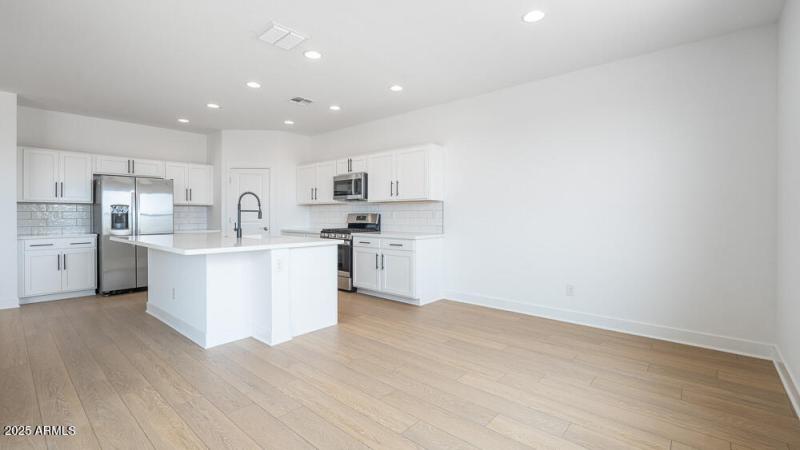 hj-az-phoenix-combs-ranch-discovery-sien