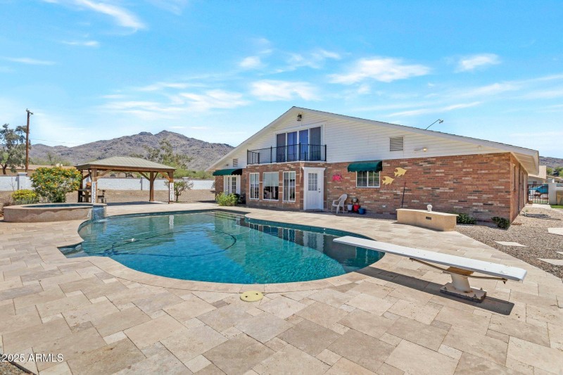 23-web-or-mls-Qp-4620