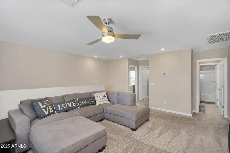 Versatile Upstairs Loft Lounge