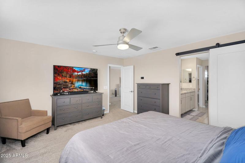 Primary Suite with Ensuite Bath