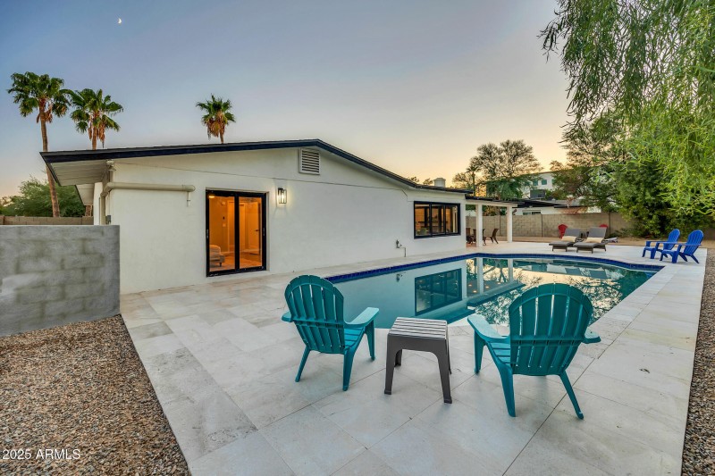 4910 E Shaw Butte Dr twilight-7