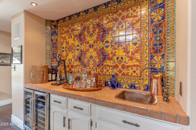 Wet bar w dual wine cooler
