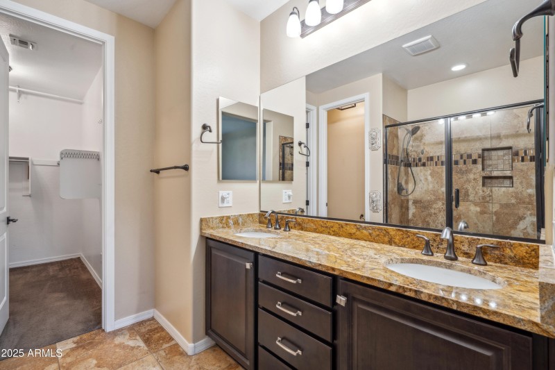 20-Master Bathroom