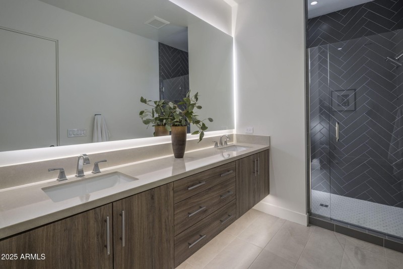 8-web-or-mls-IMG_4377