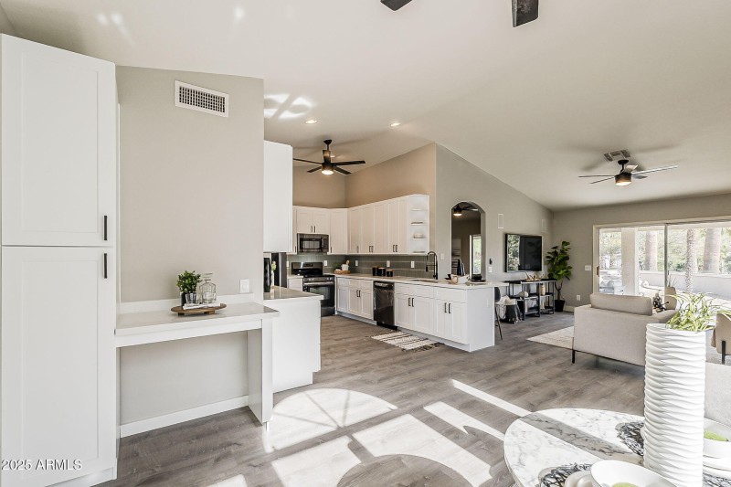 26-web-or-mls-Amelia -26