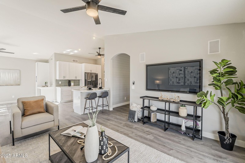 33-web-or-mls-Amelia -33