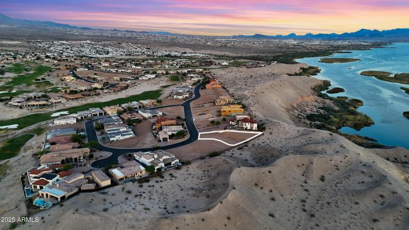 1718 E Tradition Lane MDG (9)