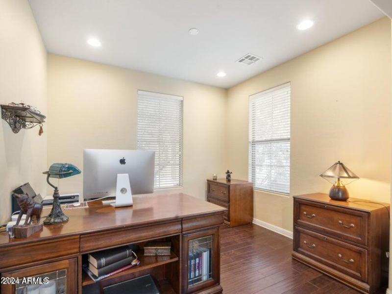 20240427175308408145000000-o