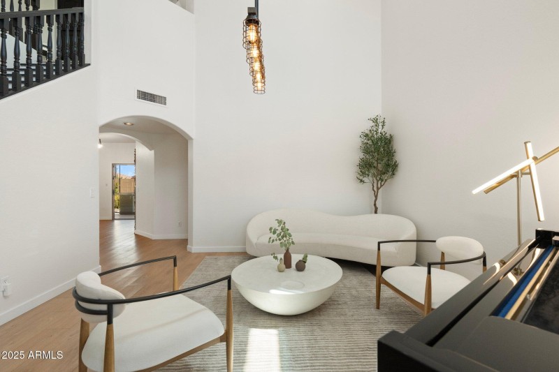 11-web-or-mls-DSC06675 copy