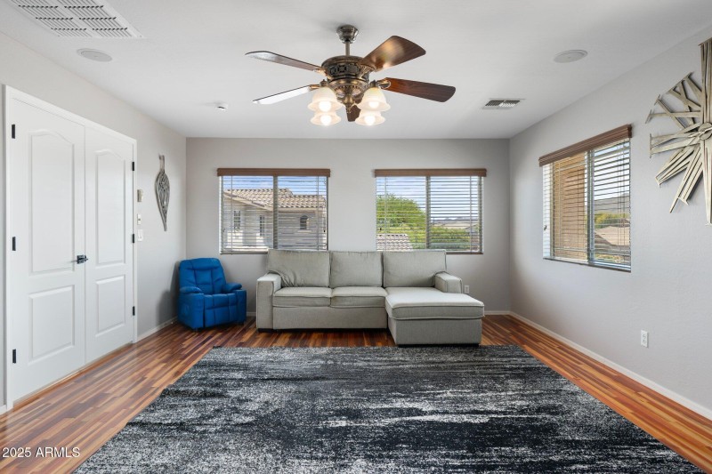 56-web-or-mls-DSC06865