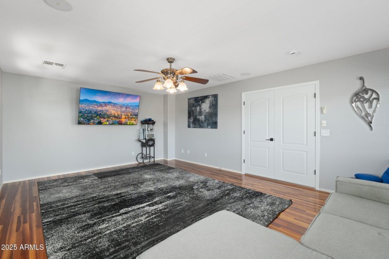 59-web-or-mls-DSC06877 copy